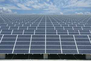 ソーラーフェニックスは未来に向かってソーラー革命をプロデュースします